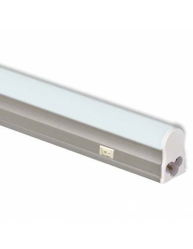 REGLETA LED T5, de 90cm y 15W. Luz fría.